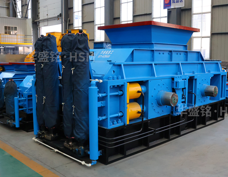 時產(chǎn)400噸石料破碎機多少錢一臺？