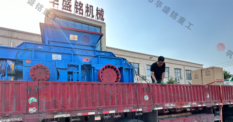 華盛銘廠家的對輥制砂機怎么樣？市場價一臺多少錢？