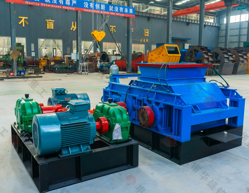 生產(chǎn)沙子的機(jī)器有哪些？對(duì)輥制砂機(jī)多少錢一臺(tái)？